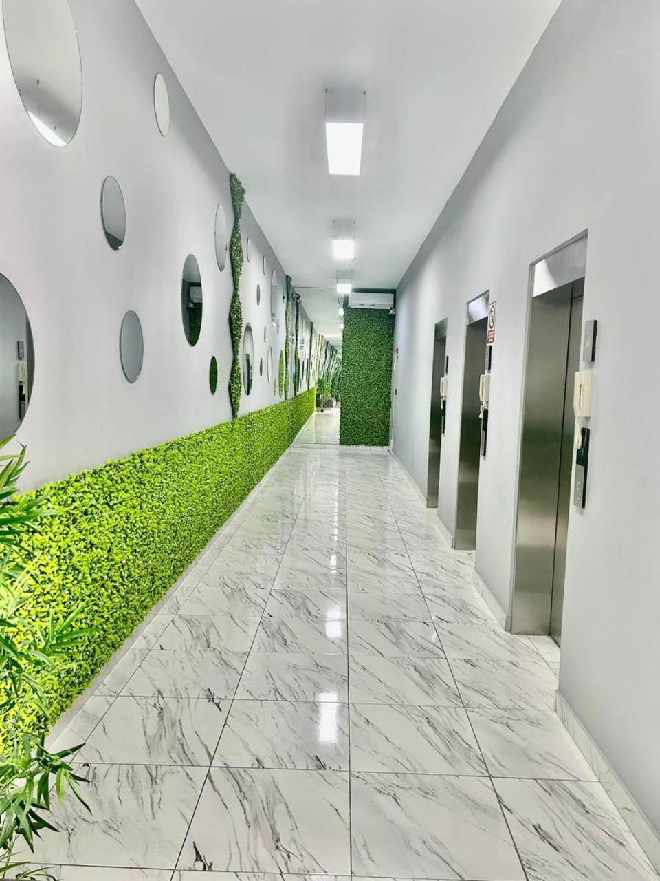 Moderno Apartamento en Avenida Balboa