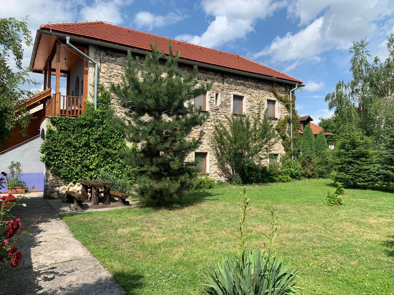 Villa Lypche - 2