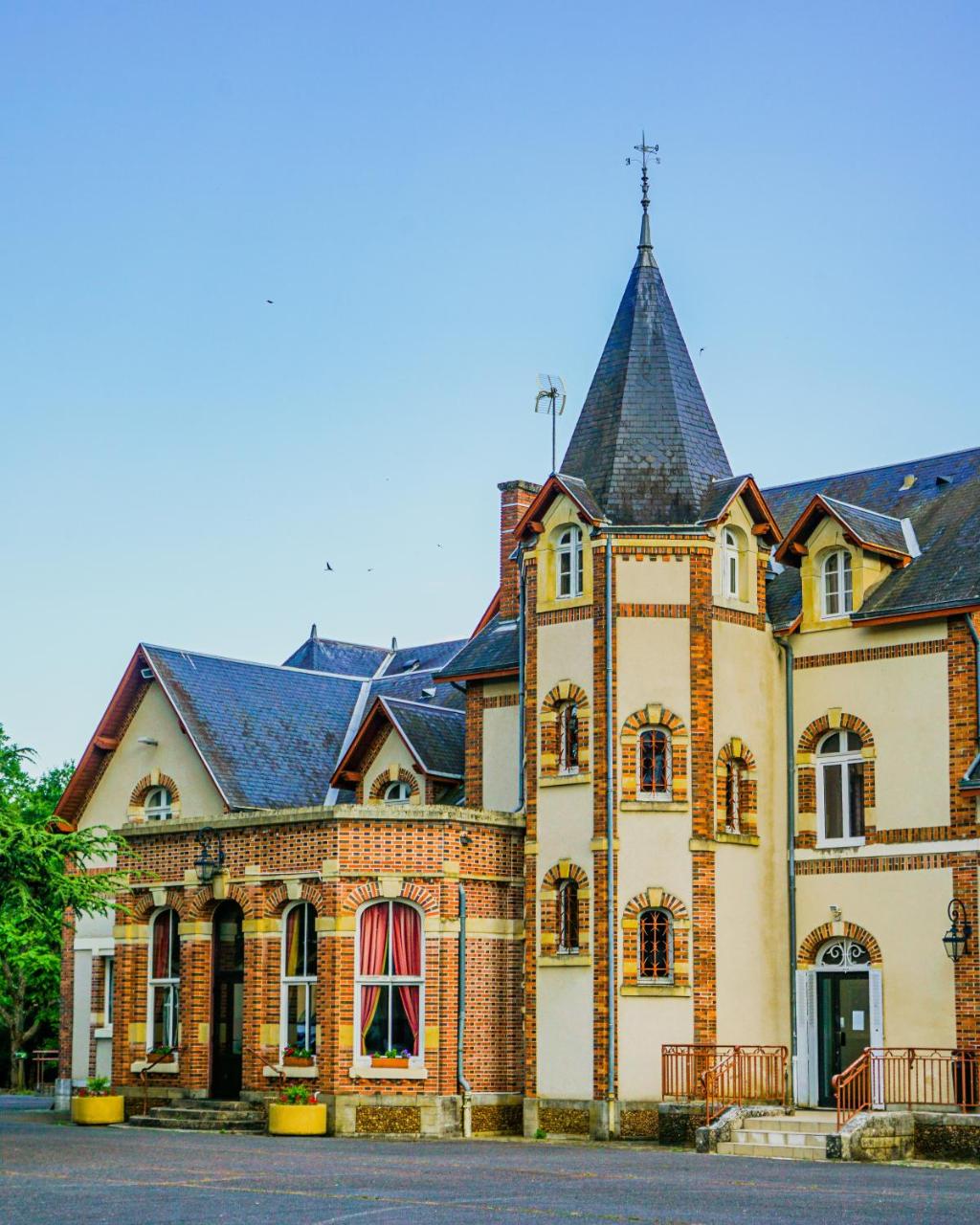 VVF Parc Sologne Berry - Domaine de la Grande Garenne photo 3