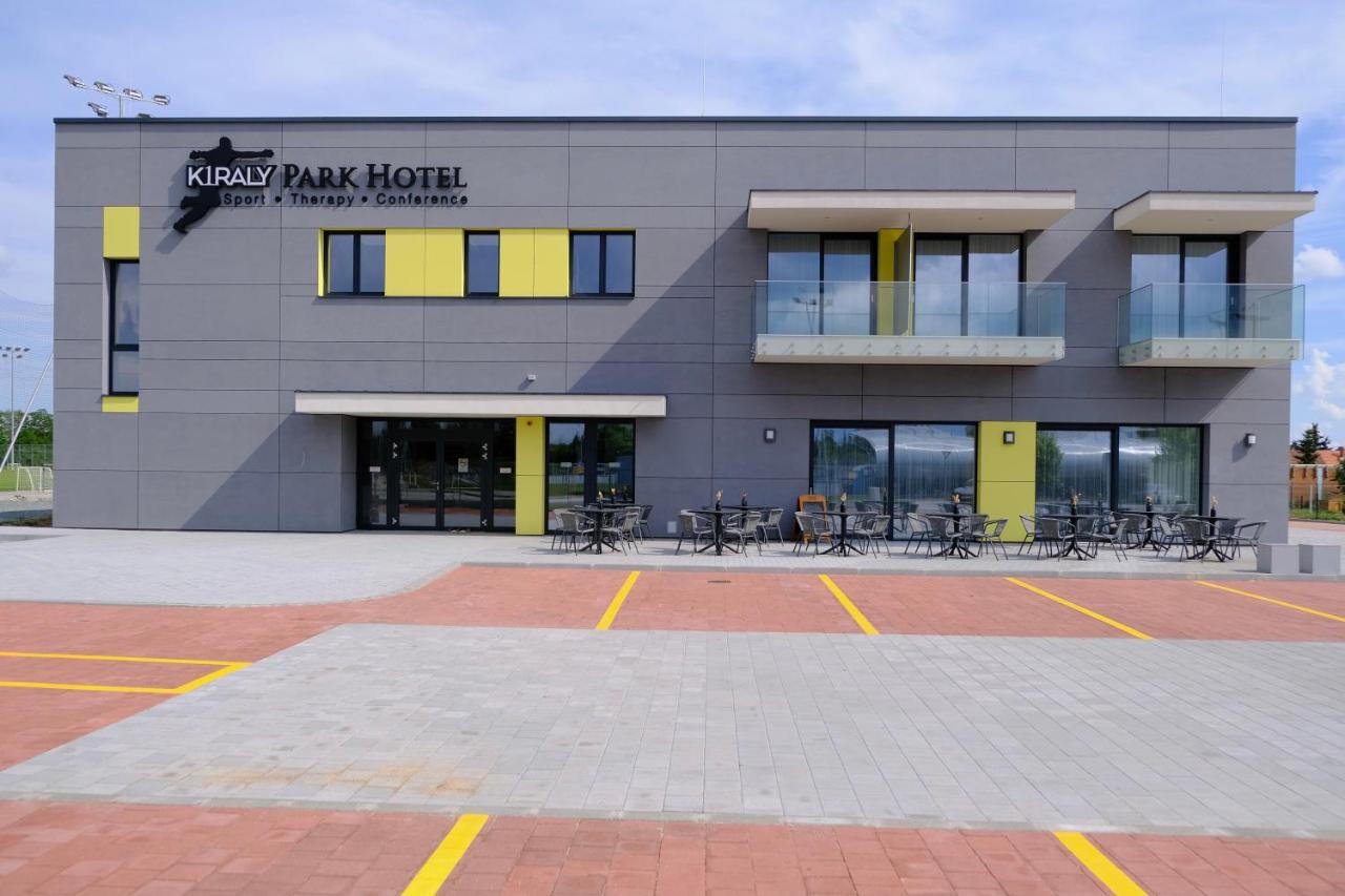 KIRÁLY PARK HOTEL