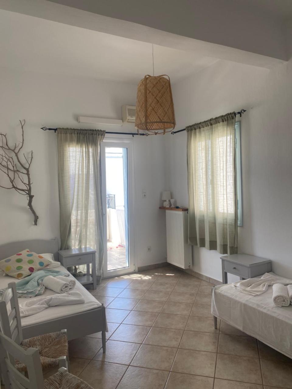 MARGARITA STUDIOS - 2