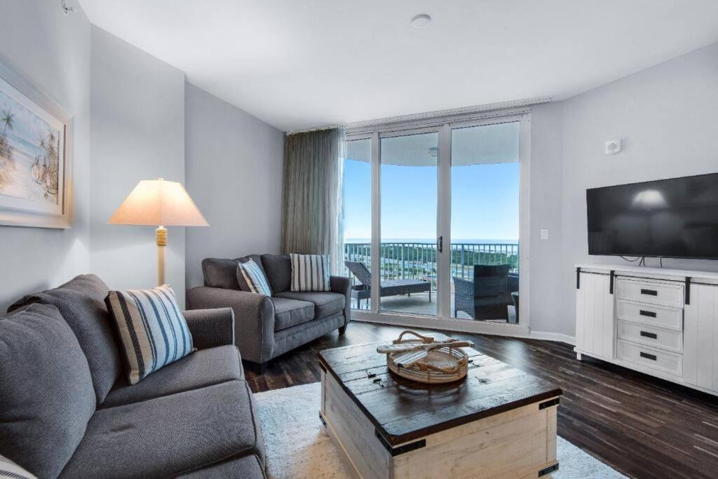 Modern 2-Bedroom Apartment Near Destin Beach - 6