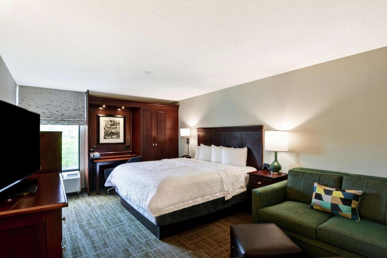 Hampton Inn Charlotte-Gastonia photo 3