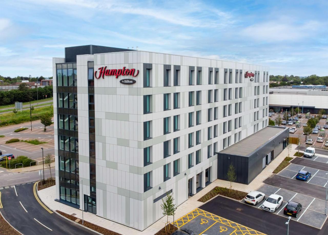 Hampton by Hilton High Wycombe - 2