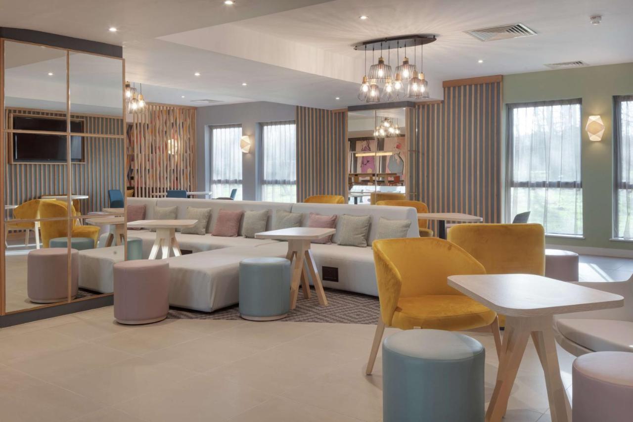 Photo - Hampton by Hilton Corby