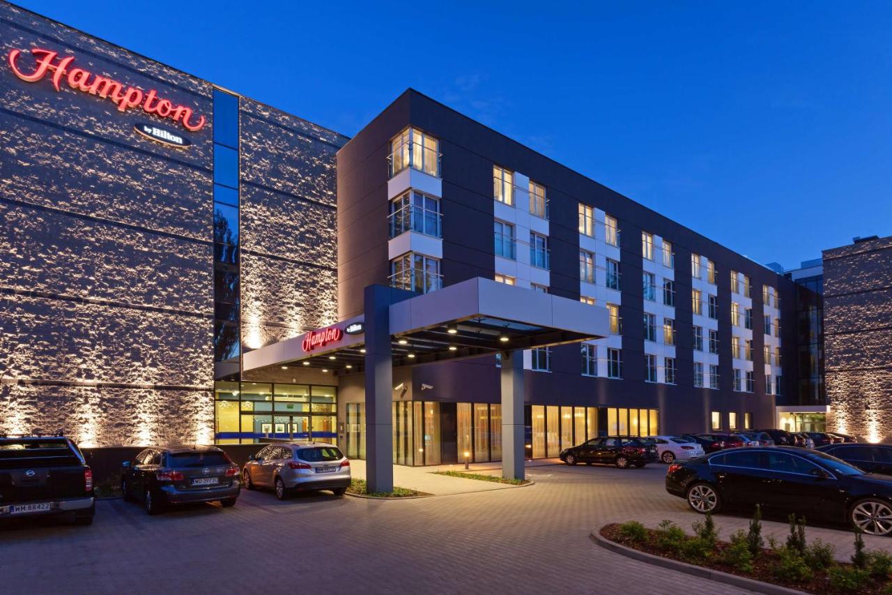 Hampton By Hilton Warsaw Airport
