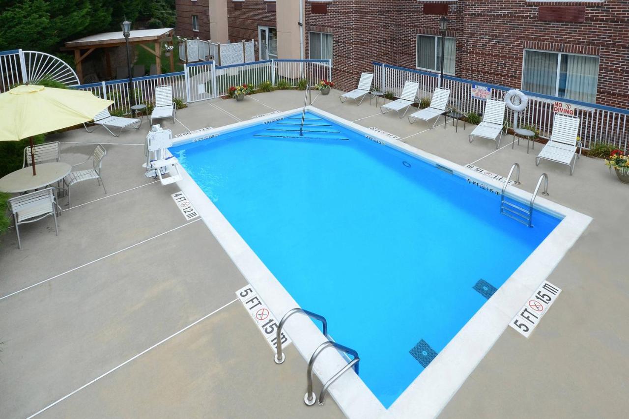 Fairfield Inn Greensboro Airport