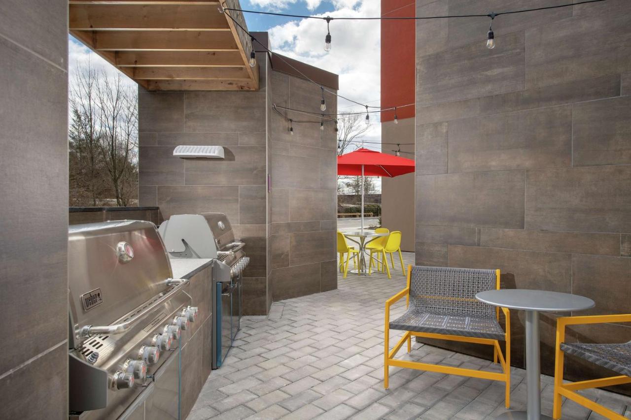 Photo - Home2 Suites By Hilton Edison