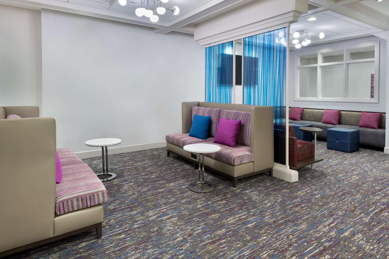 Photo - Hampton Inn & Suites Buffalo Downtown