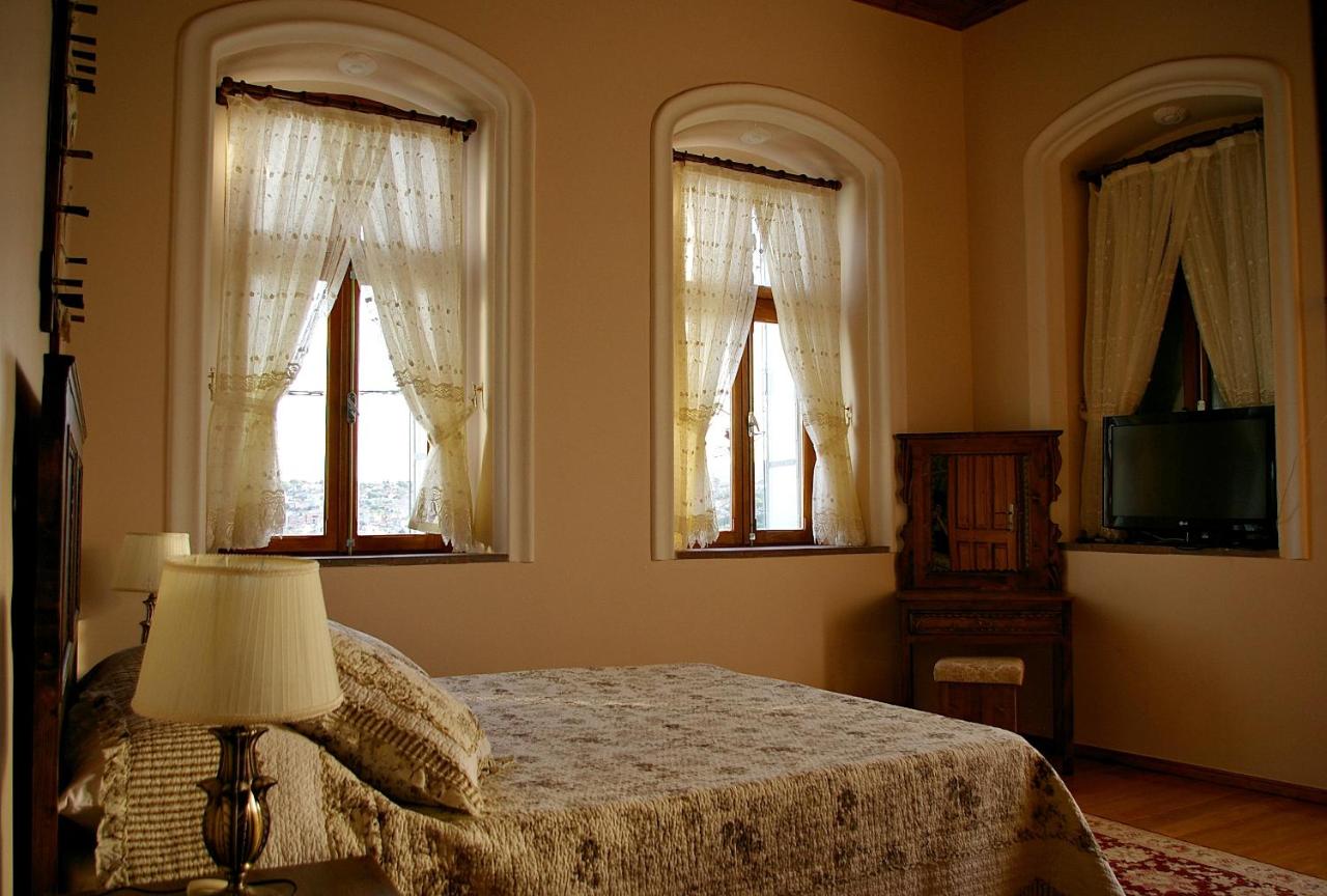 Hera Hotel photo 3