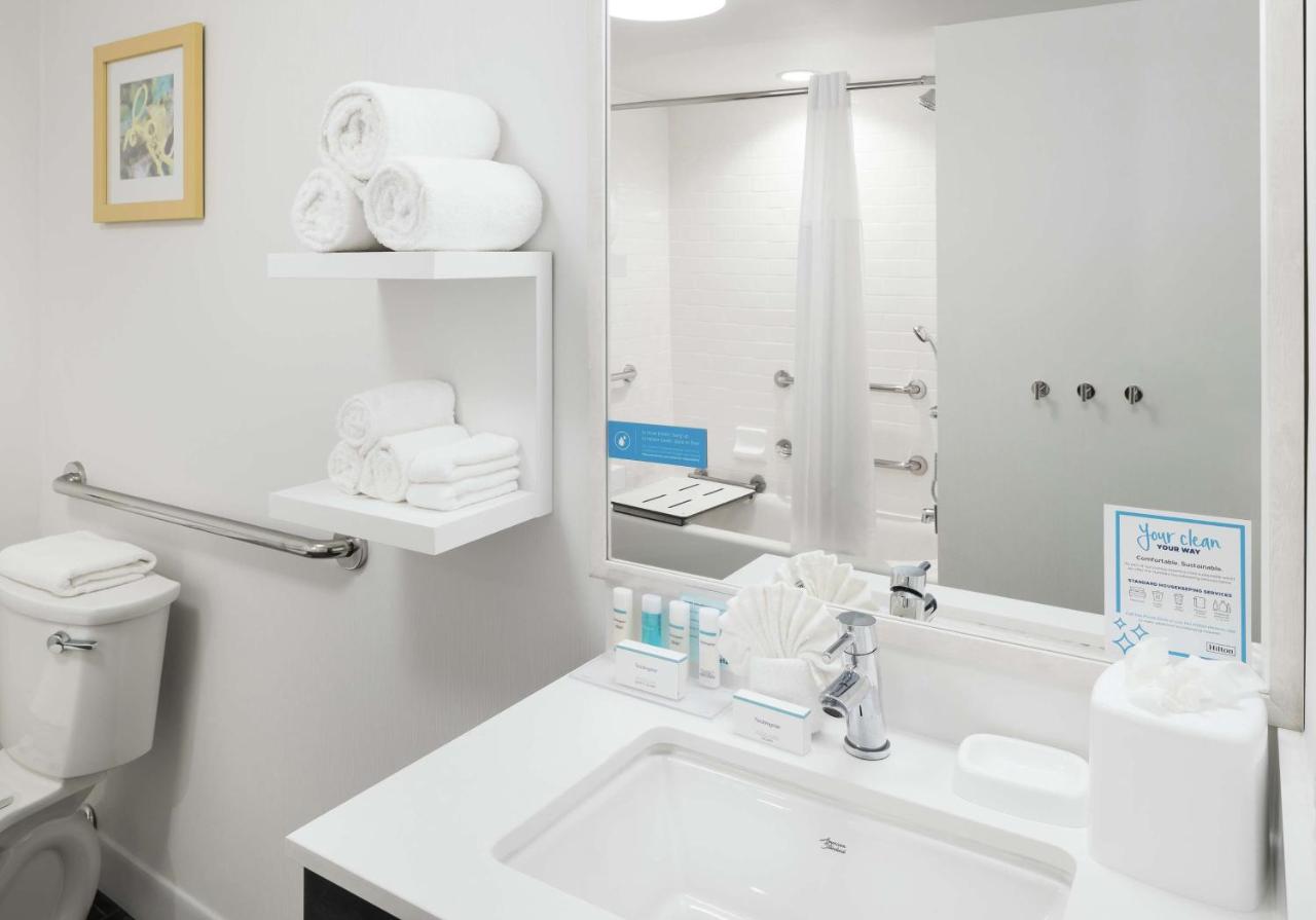 Hampton Inn Los Angeles/Santa Clarita photo 4