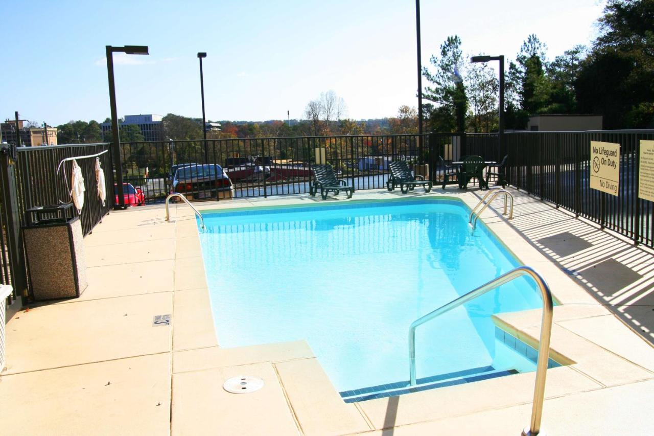 Foto - Hampton Inn Atlanta-North Druid Hills