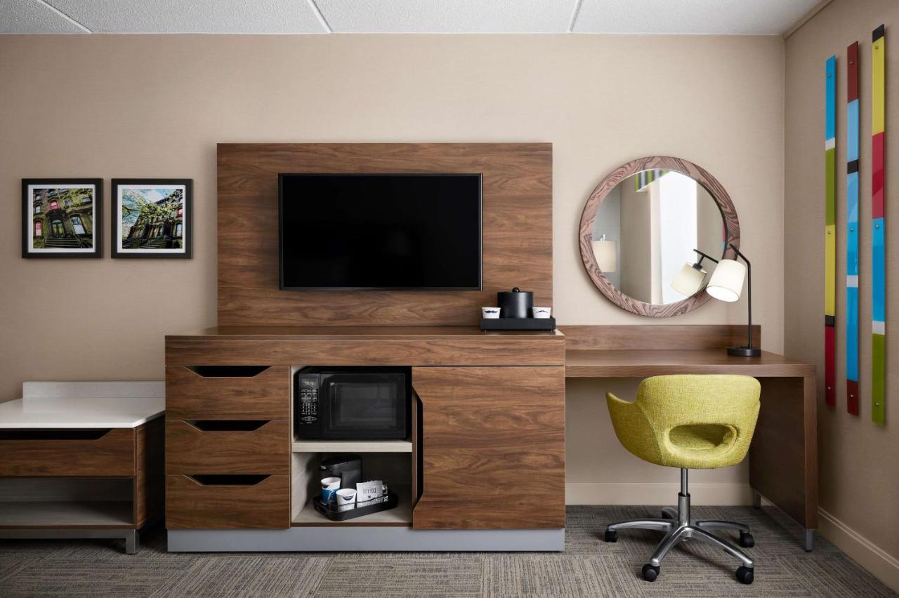 Hampton Inn & Suites New Haven - South - West Haven photo 2
