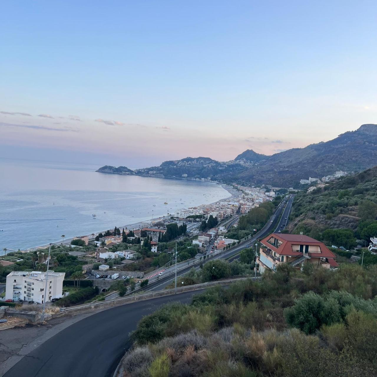 La Baia delle Sirene Luxury Apartment - 2