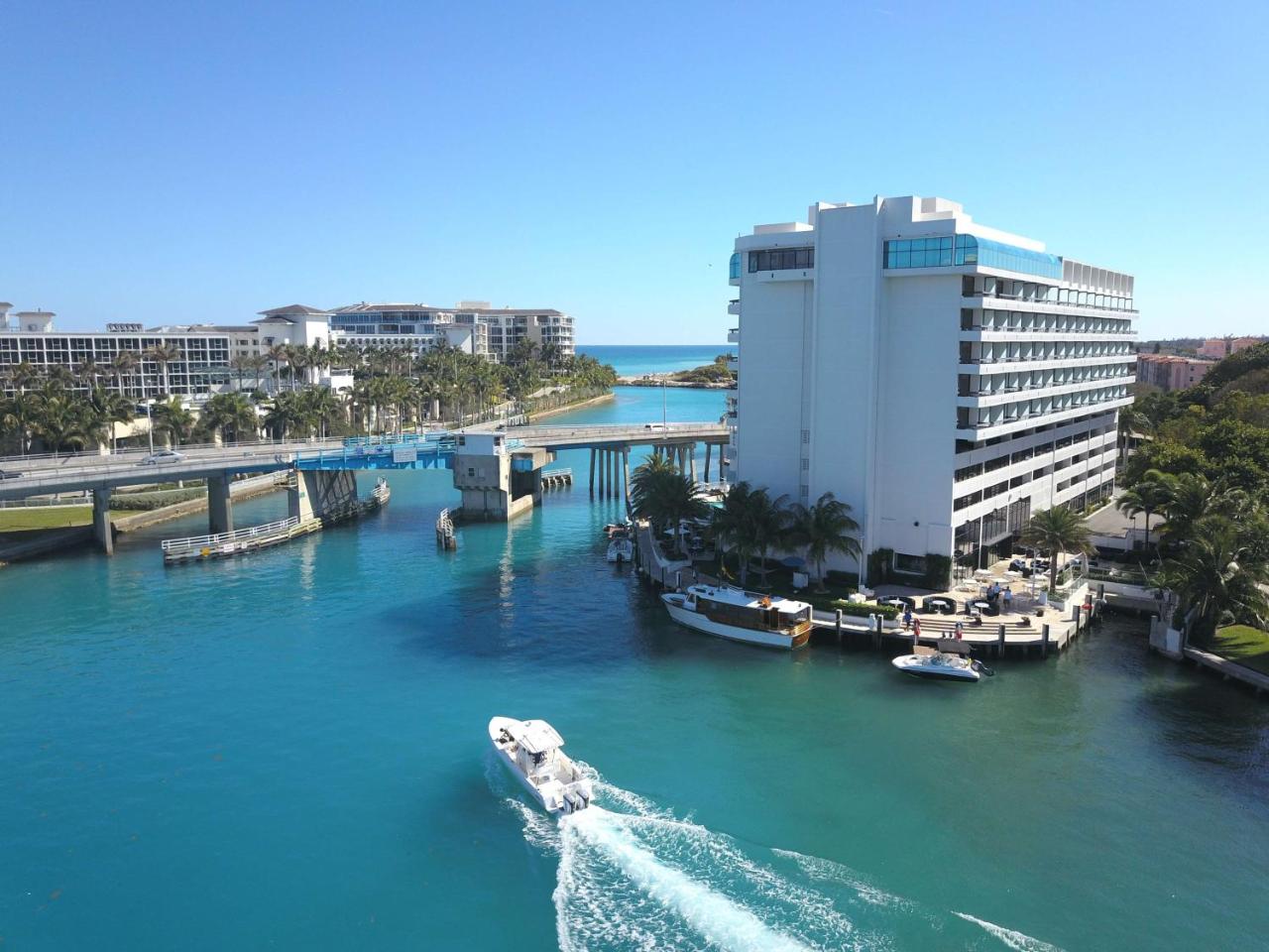 Foto - Waterstone Resort & Marina Boca Raton, Curio Collection by Hilton