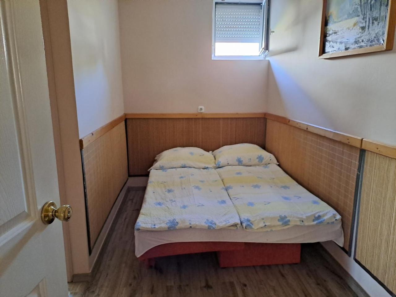Alinka Apartmanház - 6