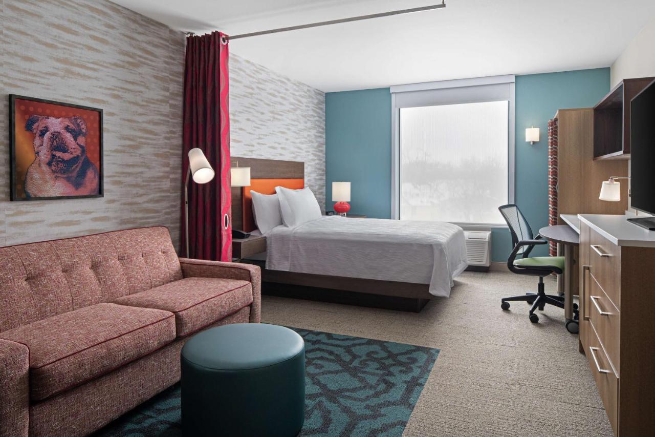 Home2 Suites Des Moines at Drake University photo 2