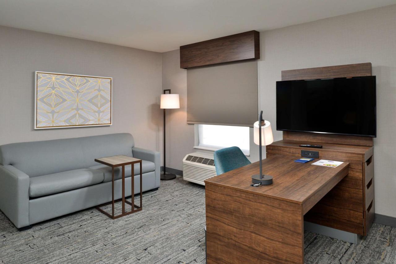 Hampton Inn & Suites Las Vegas Airport photo 3