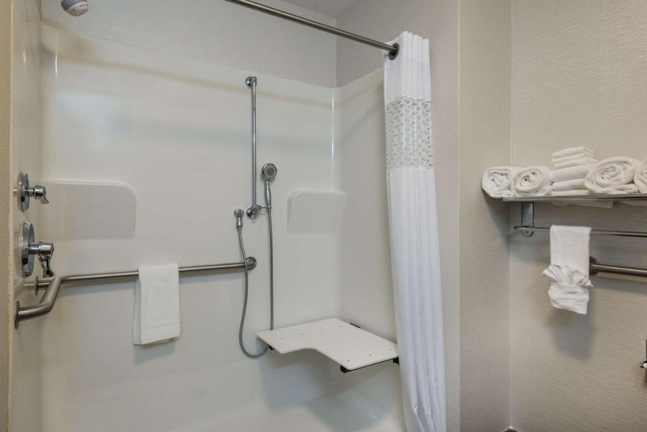 Hampton Inn Bellevue photo 3