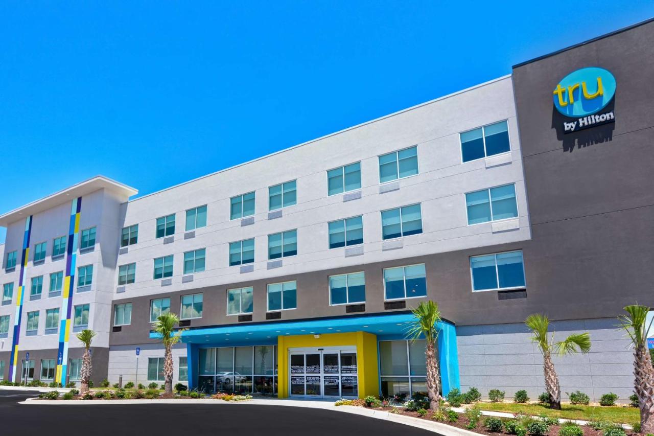 Tru by Hilton Fort Walton Beach Thumbnail