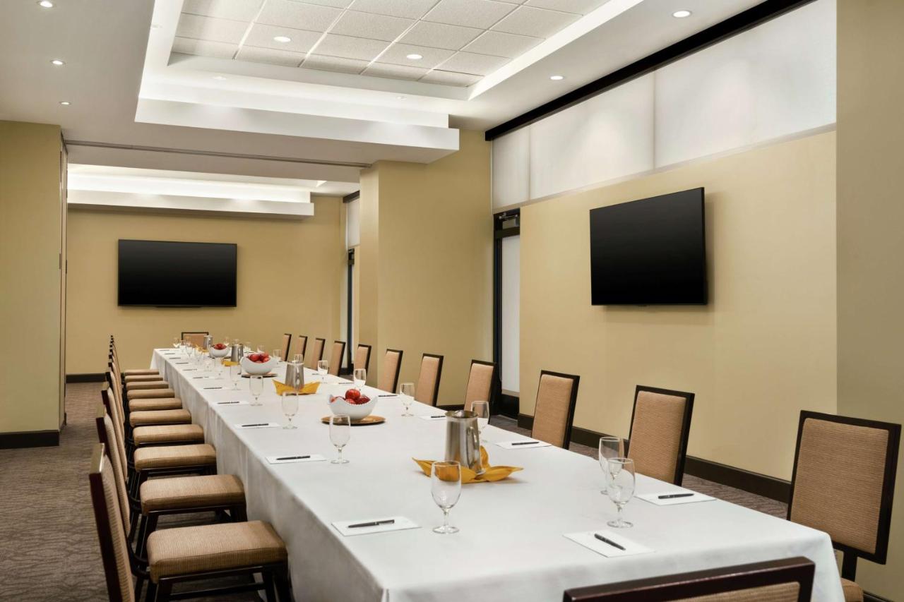 Embassy Suites By Hilton Salt Lake / West Valley City photo 2