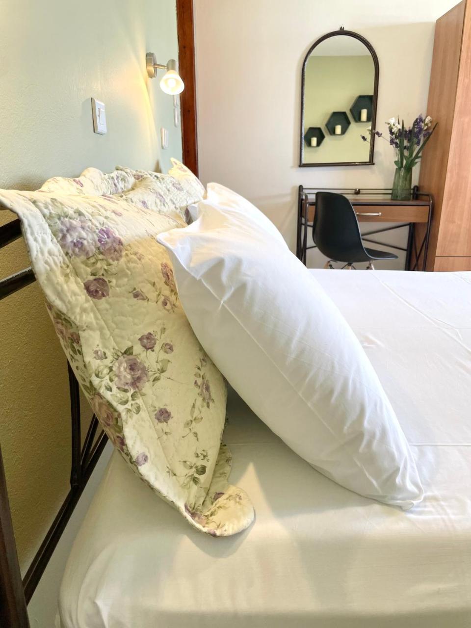 Jo Marinis Rooms - 6