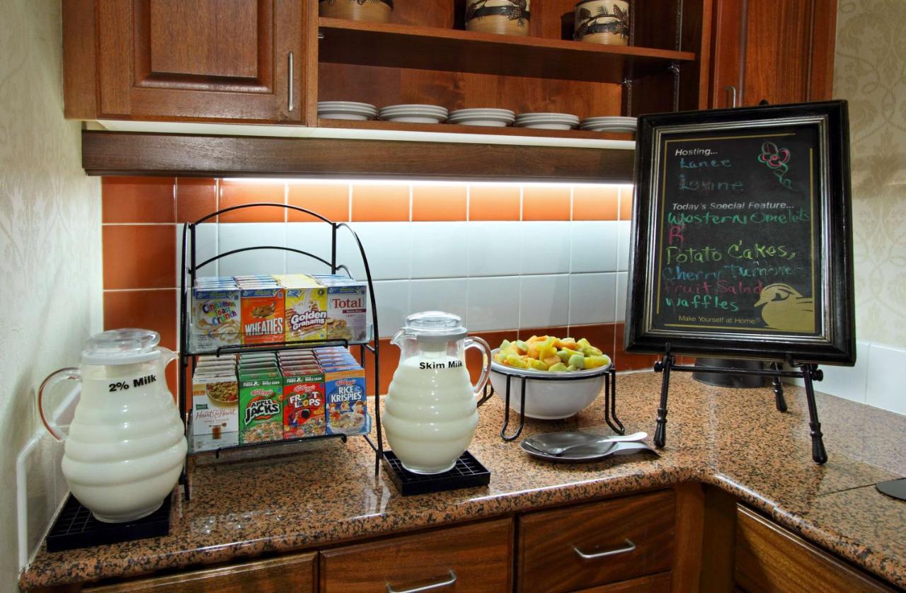 Homewood Suites by Hilton Chesapeake-Greenbrier photo 2