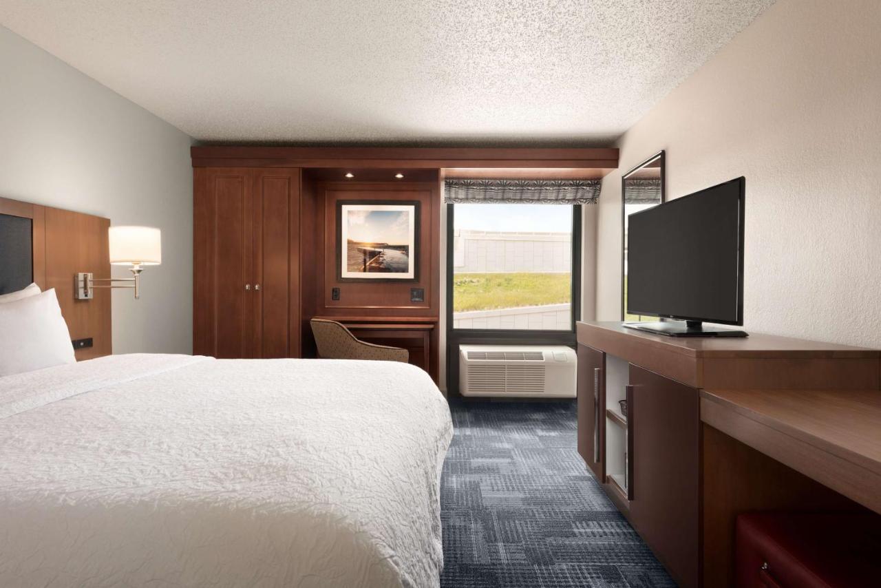 Hampton Inn Wausau photo 2