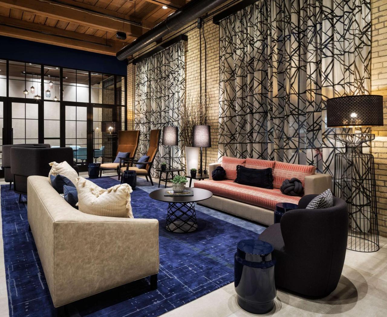 Canopy by Hilton Minneapolis Mill District