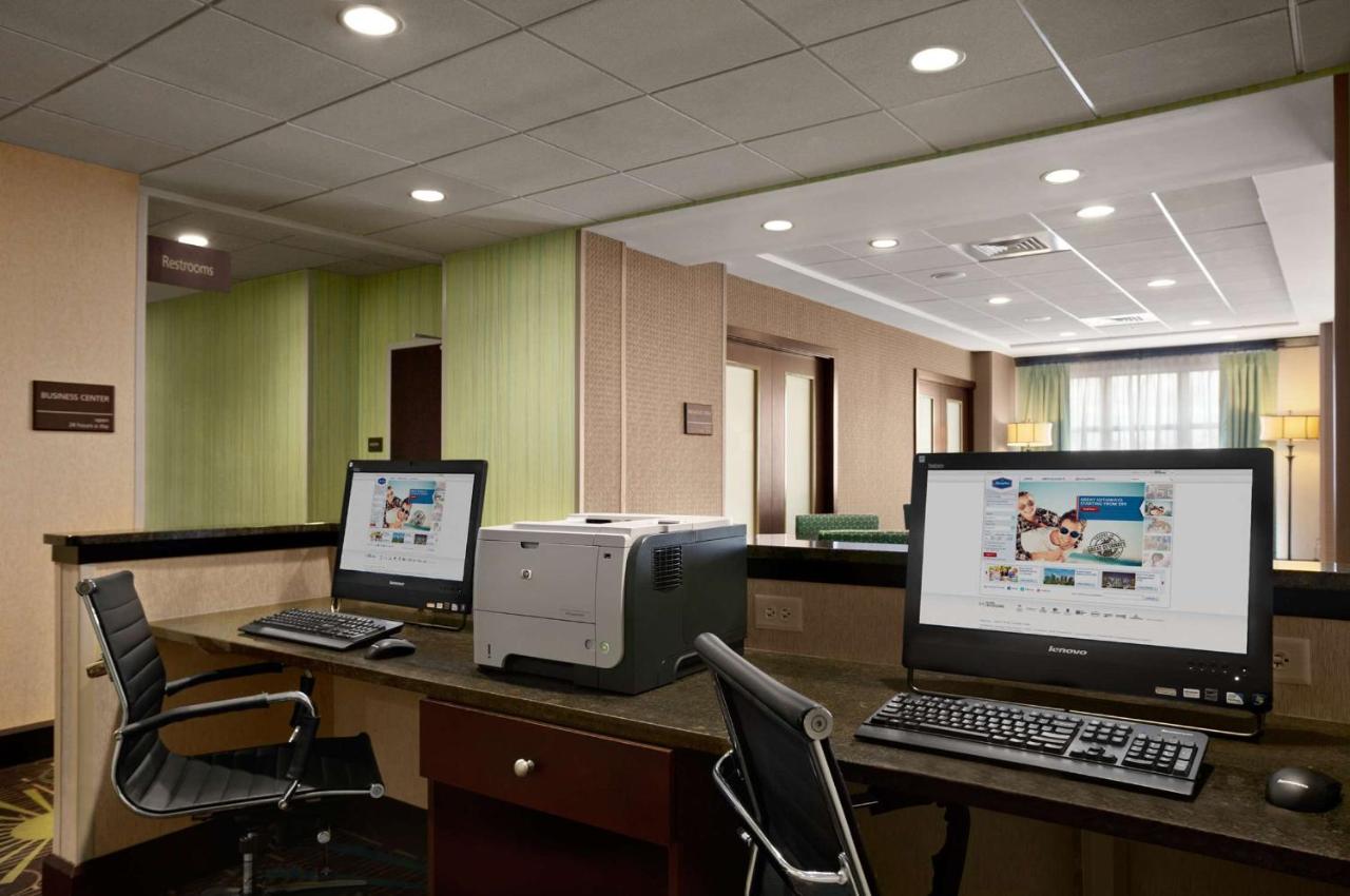 Hampton Inn Belton/Kansas City area photo 3