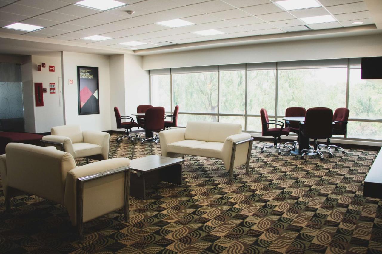 Hilton Garden Inn Leon photo 4