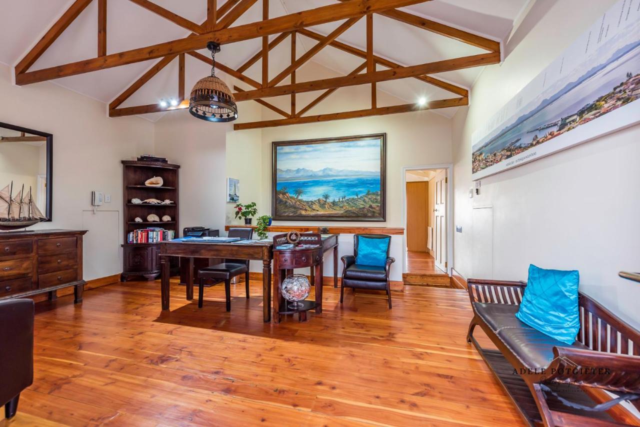 Aquamarine Guest House photo 2