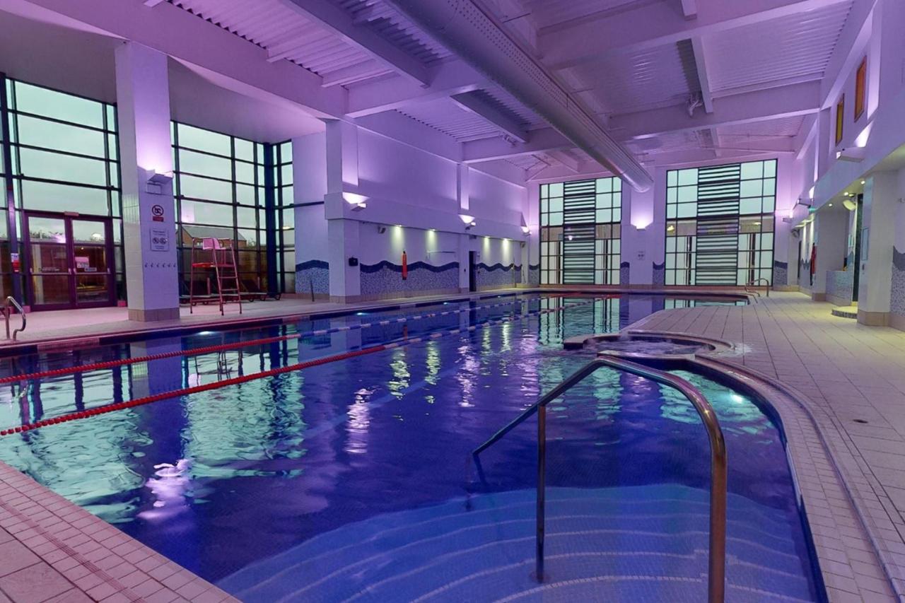 Village Hotel Swansea - 2