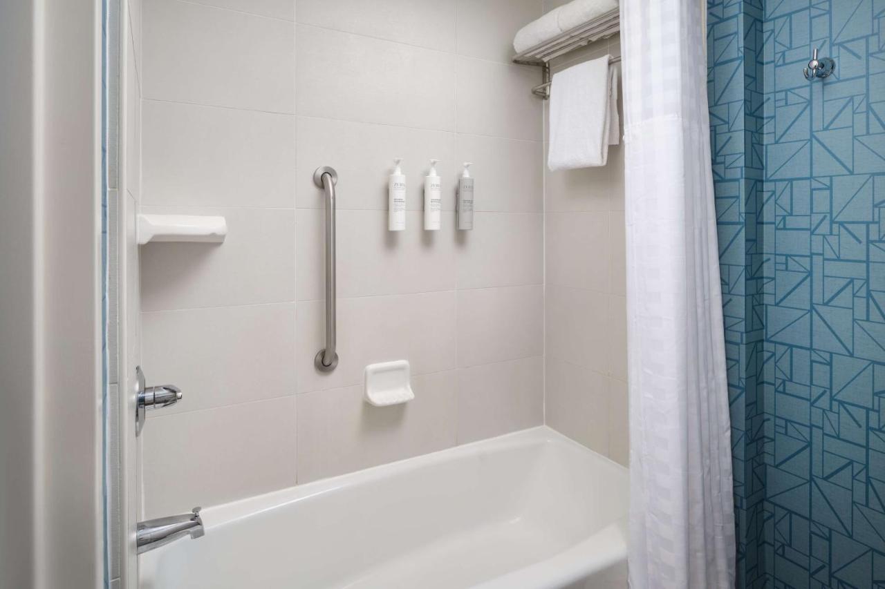 Homewood Suites By Hilton Atlanta Midtown photo 2