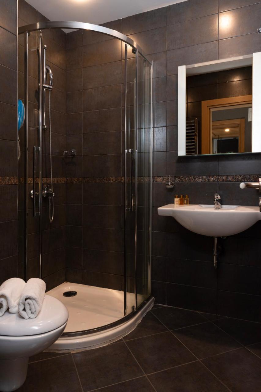St. George Hotel photo 3