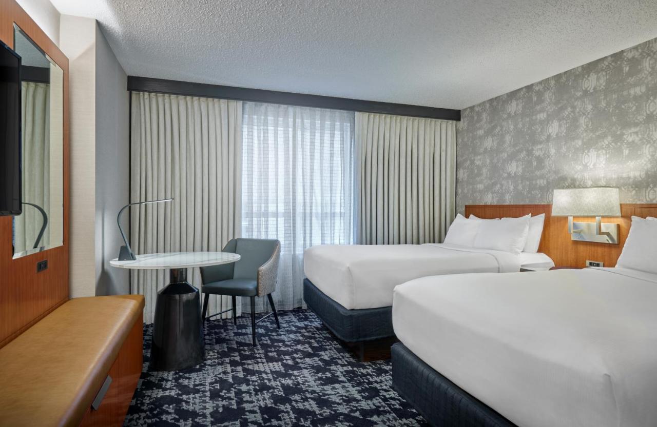 Embassy Suites by Hilton Washington DC Convention Center photo 4