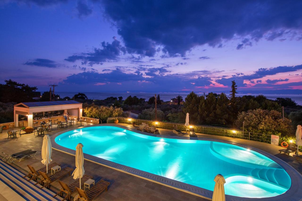 Louloudis Boutique Hotel photo 3
