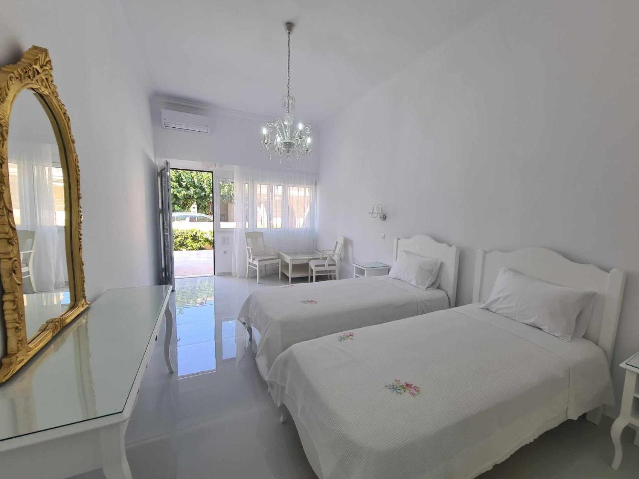 NN Rooms and Suites near Athens Airport - 4