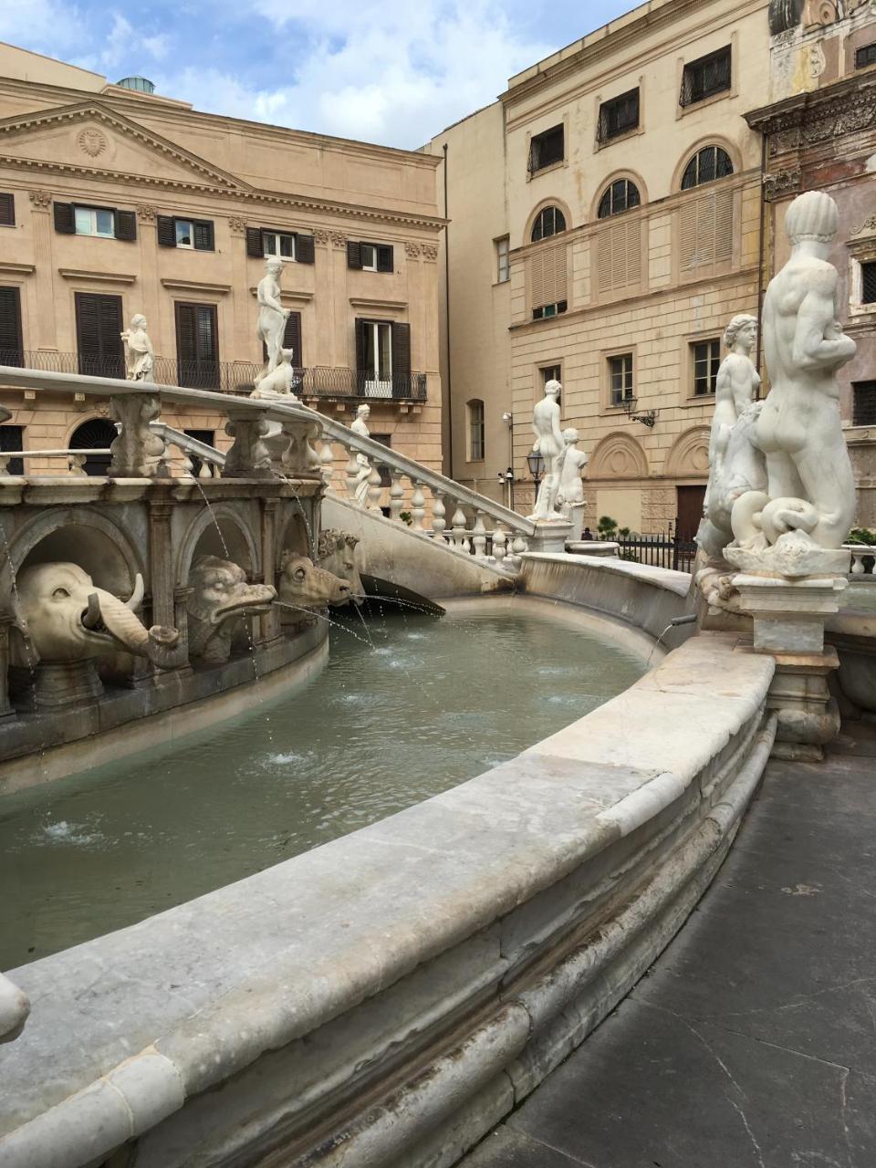 Palazzo Brunaccini Boutique Hotel - 6