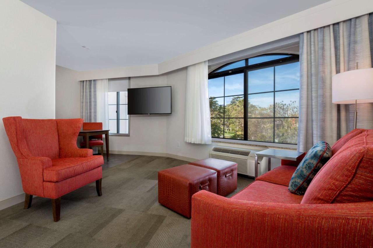 Hampton Inn by Hilton Santa Barbara/Goleta photo 4