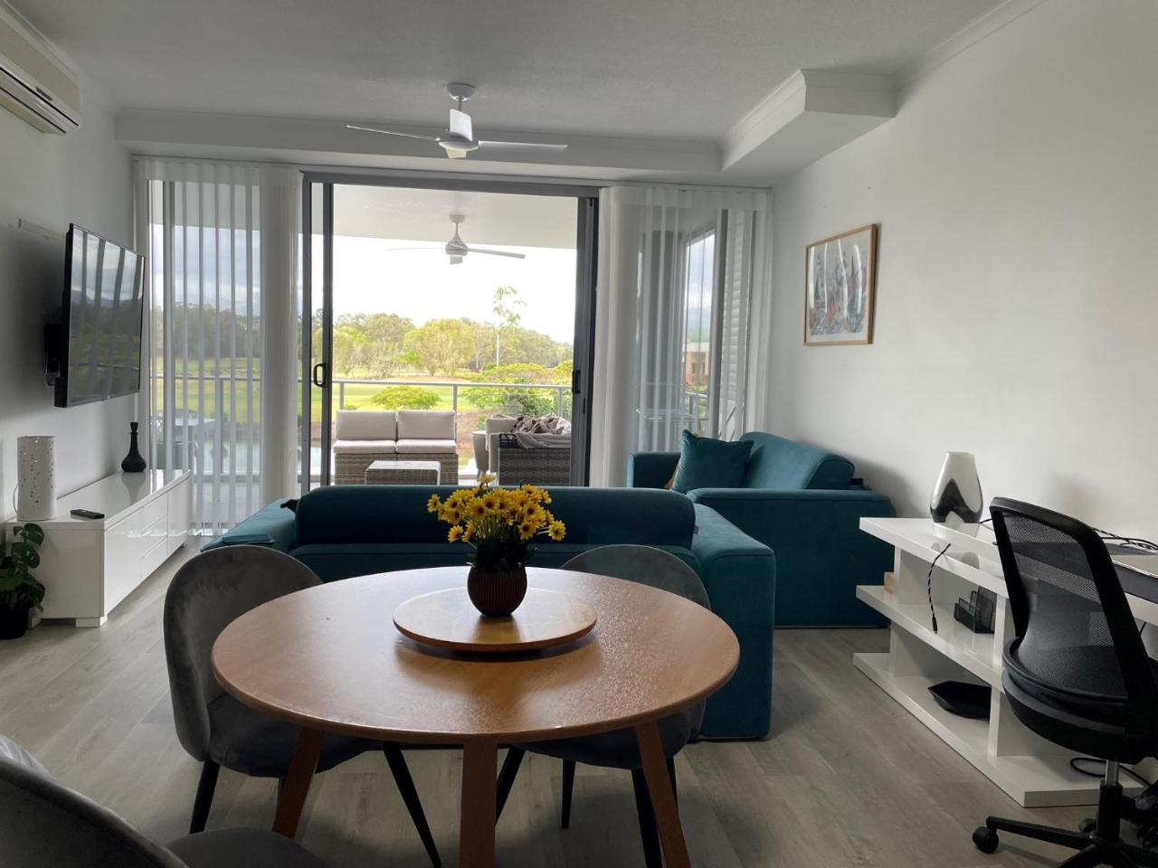 Foto - Signature Waterfront Apartments