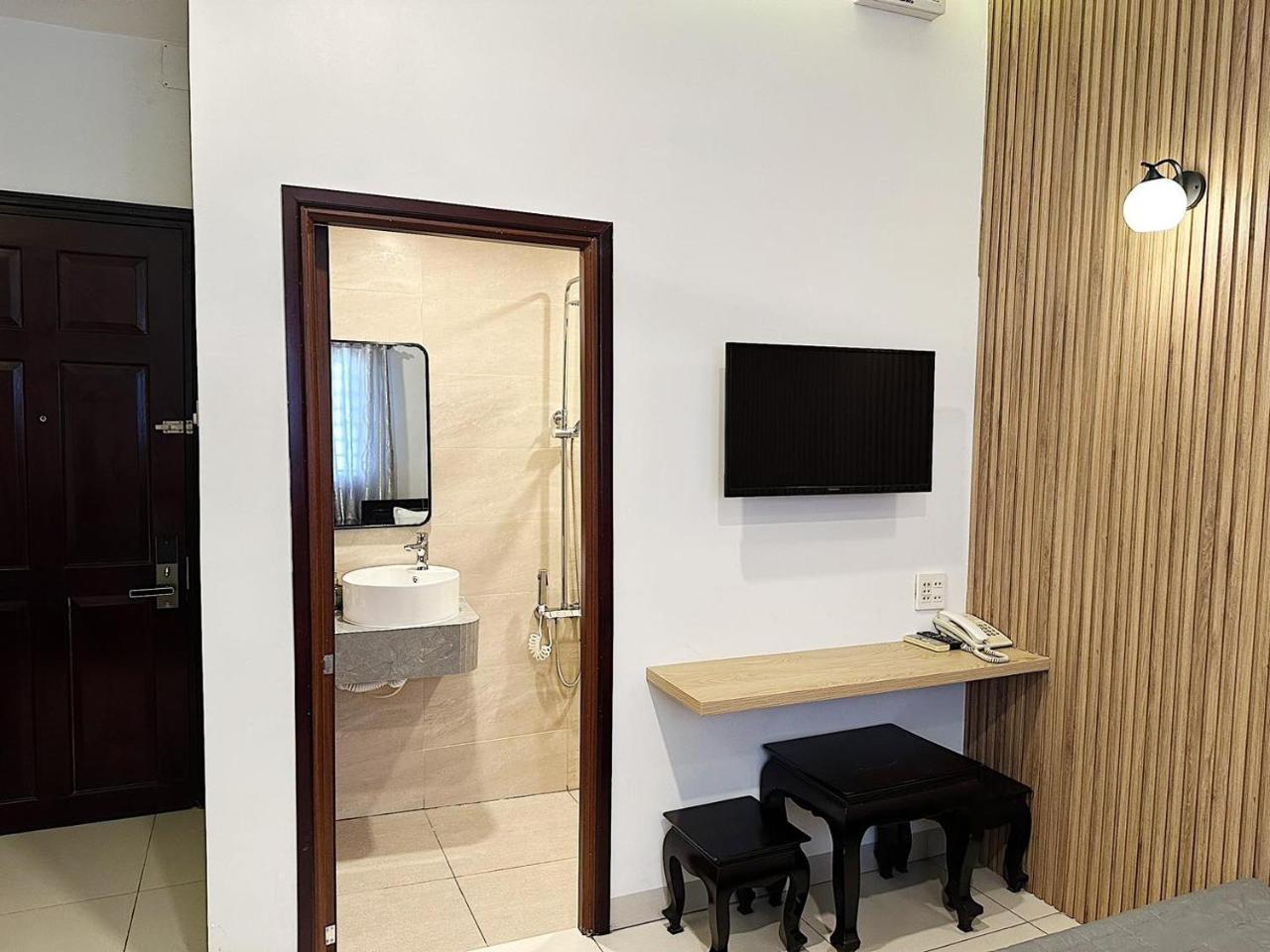 Phuong Nam Hotel An Giang photo 2