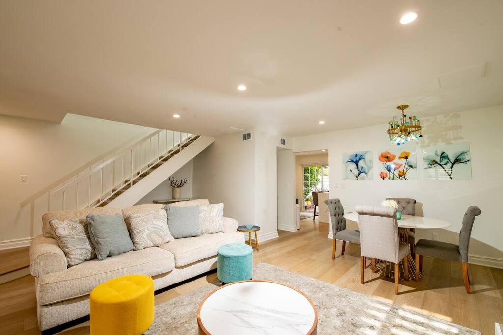 Brand New Remodeled 3 Bedroom Home in Reseda - 3
