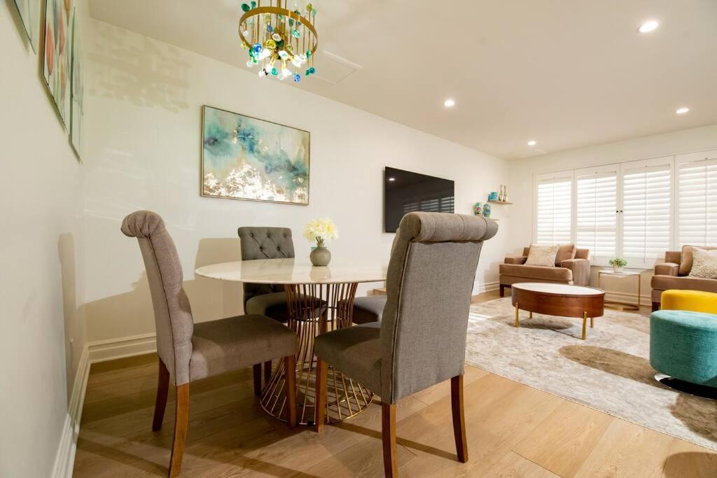 Brand New Remodeled 3 Bedroom Home in Reseda - 4