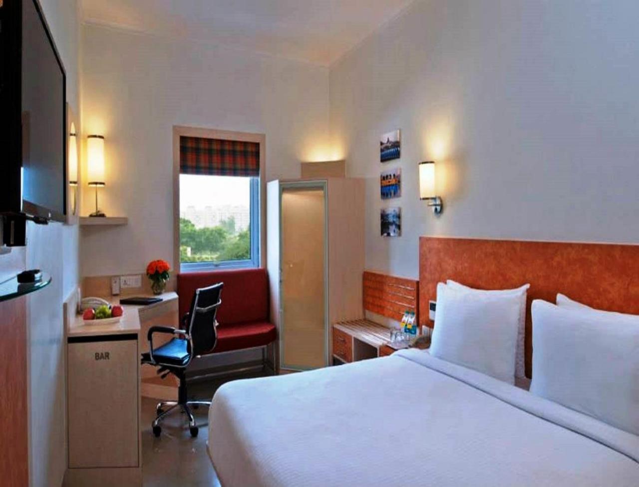 Photo - Nirwana Hometel Jaipur- A Sarovar Hotel