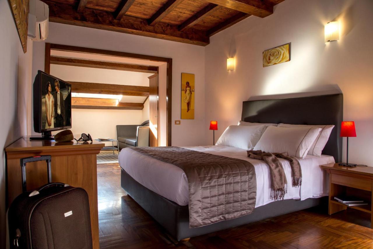 Suite Artis Barberini - 6