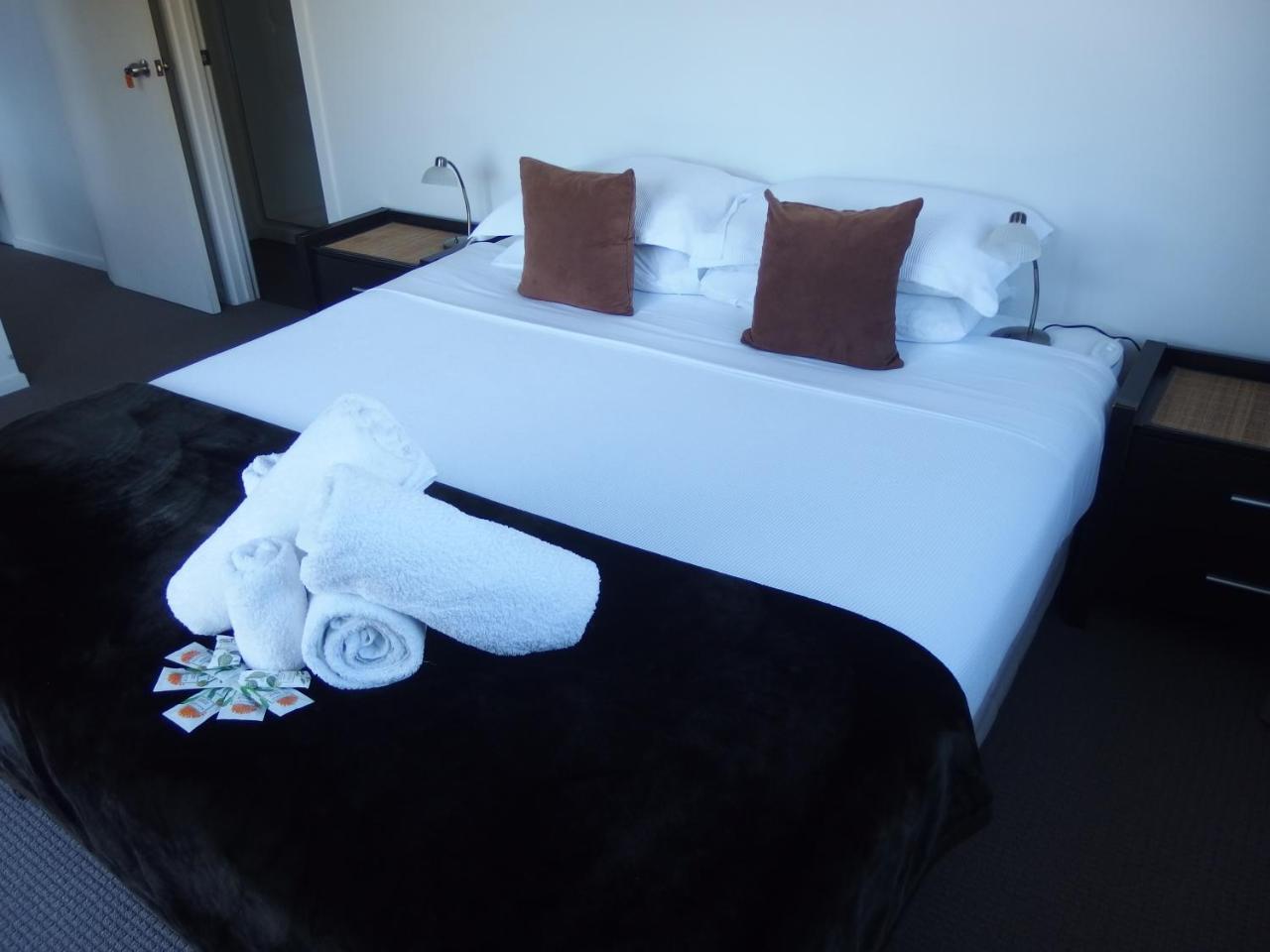 QT Airport Accommodation photo 3