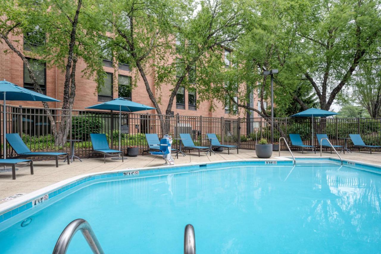 Hampton Inn Baltimore/White Marsh photo 4