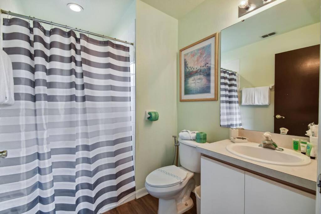 Amazing 3bd/2ba Condo with water view @ Disney - 3