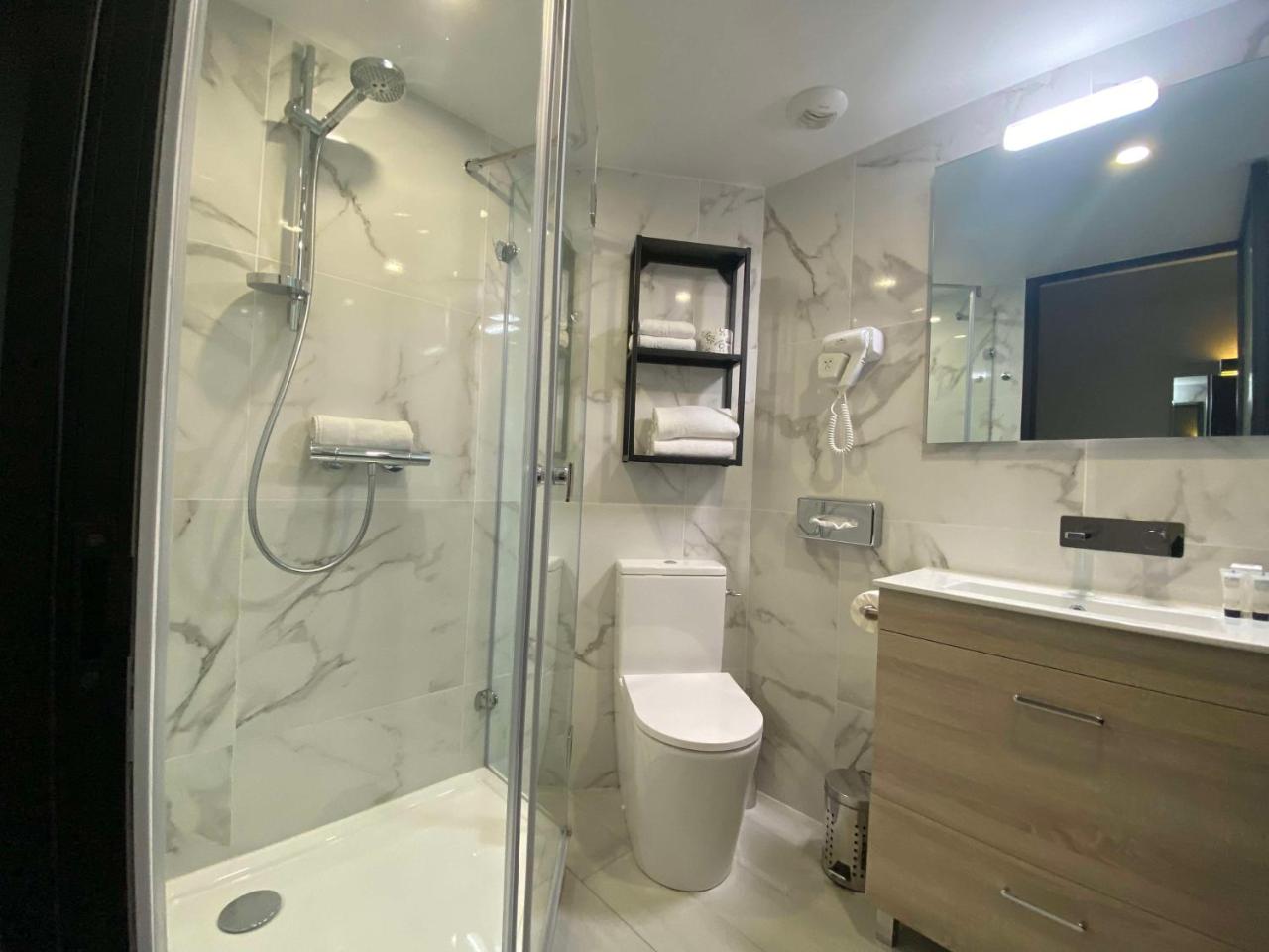 Hotel Best Western La Mare O Poissons photo 3